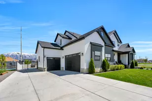 208 N Bay Dr, Vineyard, UT 84059 - Photo 10