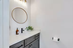 208 N Bay Dr, Vineyard, UT 84059 - Photo 40