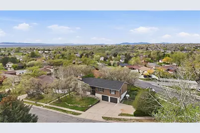 2599 E Joni Dr, Layton, UT 84040 - Photo 52