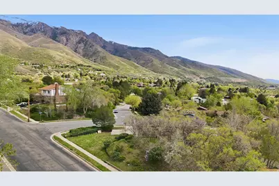 2599 E Joni Dr, Layton, UT 84040 - Photo 58