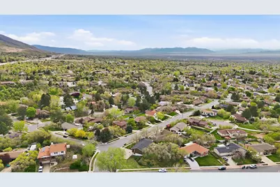 2599 E Joni Dr, Layton, UT 84040 - Photo 56