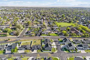 1410 W 750 S, Clearfield, UT 84015 - Photo 38