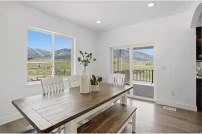 2164 E Pinto Pkwy, Tooele, UT 84074 - Photo 16