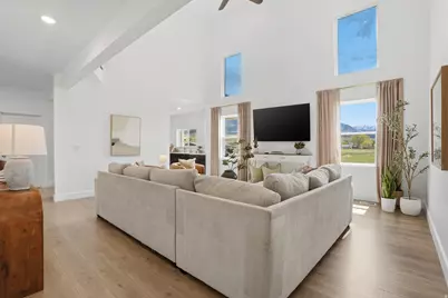 2164 E Pinto Pkwy, Tooele, UT 84074 - Photo 22