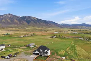 2164 E Pinto Parkway, Pine Canyon, UT 84074 - Photo 2