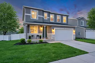 208 W Willet Dr, Salem, UT 84653 - Photo 2
