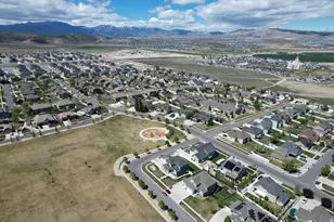 598 W Regal View Dr, Saratoga Springs, UT 84045 - Photo 70
