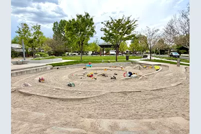 2742 S Beverly St E, Salt Lake City, UT 84106 - Photo 32
