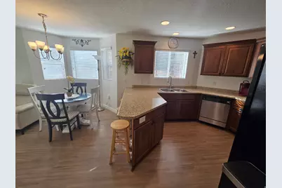 116 E Resaca Dr #F4, Sandy, UT 84070 - Photo 6