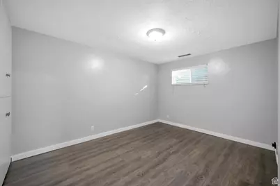 276 E Spencer Way, Farmington, UT 84025 - Photo 18