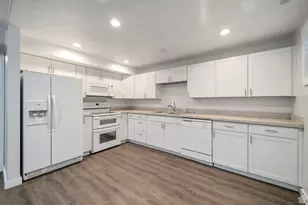 276 E Spencer Way, Farmington, UT 84025 - Photo 14