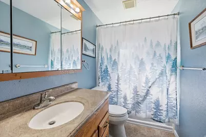 1095 Park Ave, Logan, UT 84321 - Photo 10