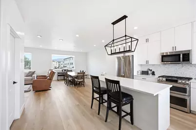 946 W 620 S, American Fork, UT 84003 - Photo 6