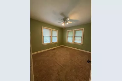 2181 E Arbor Ln, Holladay, UT 84117 - Photo 14