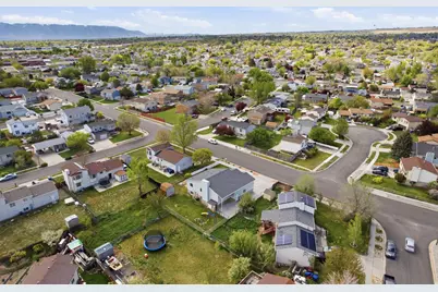 6306 W Marcrest Dr, West Valley, UT 84128 - Photo 56