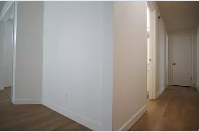 416 E 8260 S, Sandy, UT 84070 - Photo 18