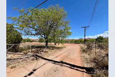 2381 S Spanish Valley Dr, Moab, UT 84532 - Photo 8