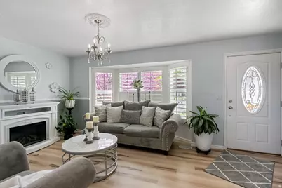 6604 W 4120 S, West Valley, UT 84128 - Photo 4