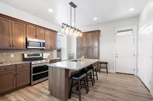 275 N 200 E, Loa, UT 84747 - Photo 10