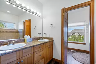 9476 N Avanyu Dr, Cedar Hills, UT 84062 - Photo 30