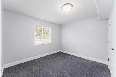 33 Tierra Vista Ct, Bountiful, UT 84010 - Photo 20