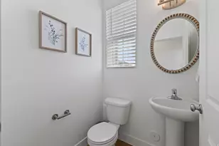 1592 W Parkview Dr, Syracuse, UT 84075 - Photo 16
