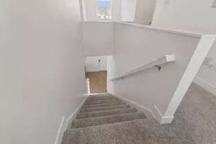 1592 W Parkview Dr, Syracuse, UT 84075 - Photo 18