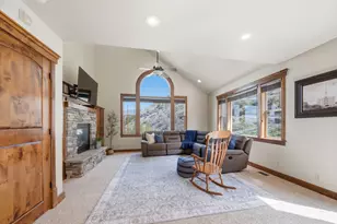 1922 N 1550 E, Provo, UT 84604 - Photo 10