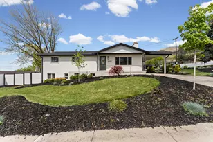 1019 E 400 N, Bountiful, UT 84010 - Photo 32