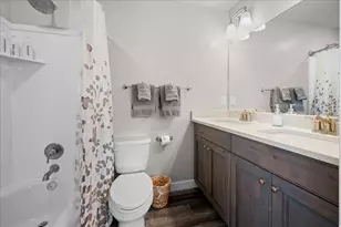 2504 N Knights Ln, Layton, UT 84041 - Photo 24