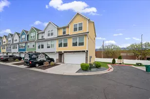 2504 N Knights Ln, Layton, UT 84041 - Photo 44