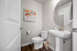 2504 N Knights Ln, Layton, UT 84041 - Photo 18