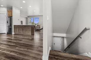 2504 N Knights Ln, Layton, UT 84041 - Photo 4