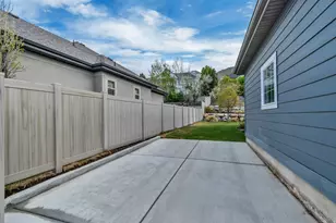 1668 N 400 W, Farmington, UT 84025 - Photo 4