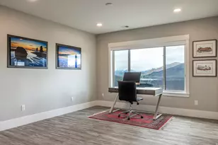 11258 N Shoreline Ct, Hideout, UT 84036 - Photo 32