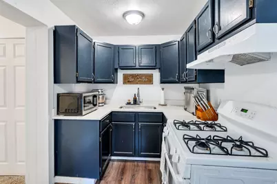 358 W 400 S, Provo, UT 84601 - Photo 20