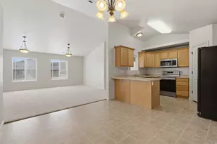 3579 E Rock Creek Rd, Eagle Mountain, UT 84005 - Photo 8