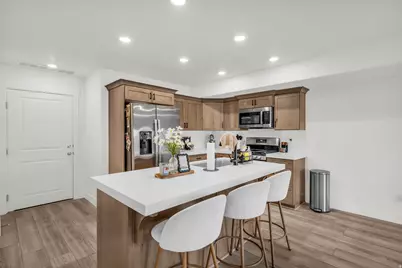 1402 N Meadow Ln, Spanish Fork, UT 84660 - Photo 6