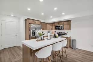 1402 N Mdw Ln, Spanish Fork, UT 84660 - Photo 6