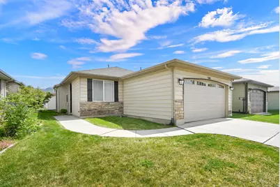 302 N Foxboro Dr, North Salt Lake, UT 84054 - Photo 1