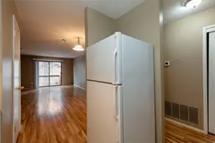 425 S 1000 E, Salt Lake City, UT 84102 - Photo 8