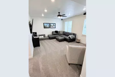 1073 Blackstone Dr, Fruit Heights, UT 84037 - Photo 16