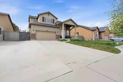 8757 N Jefferson Dr, Eagle Mountain, UT 84005 - Photo 36