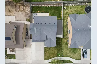 8757 N Jefferson Dr, Eagle Mountain, UT 84005 - Photo 38