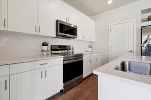 297 N Roundabout St, Saratoga Springs, UT 84045 - Photo 10