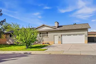 1019 E Maple Dr, Spanish Fork, UT 84660 - Photo 2