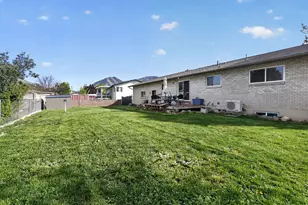 1019 E Maple Dr, Spanish Fork, UT 84660 - Photo 4