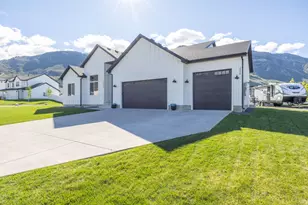 2492 N 1100 E, North Ogden, UT 84414 - Photo 44