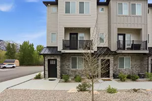 1298 E 1640 S, Ogden, UT 84404 - Photo 2