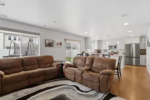 2927 S 2600 W, Syracuse, UT 84075 - Photo 6